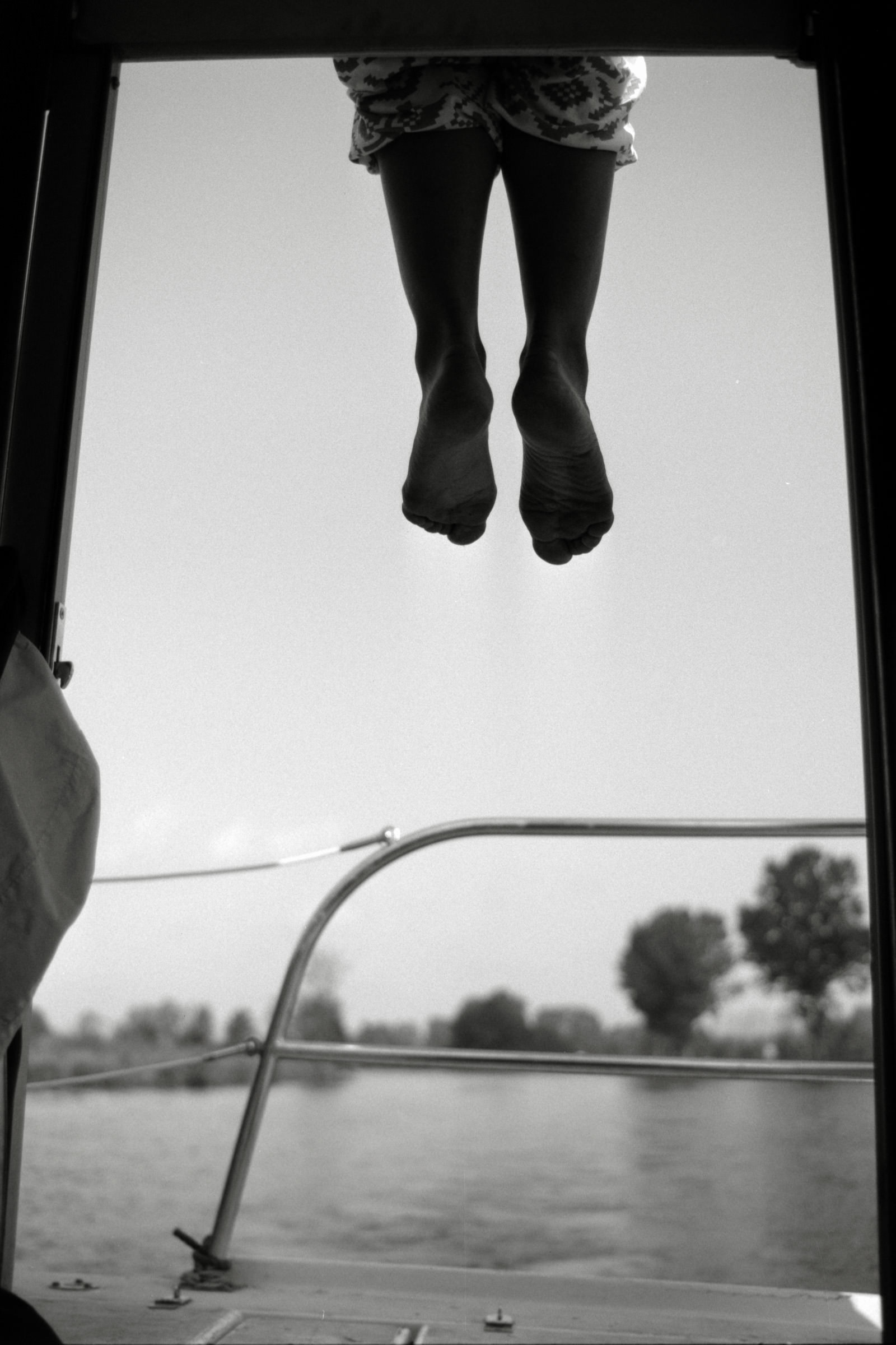 AHP F1990 09 006 sc250506 img34 NLP